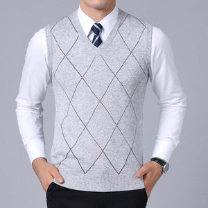 2019 New Fashion Brand Sweater For Mens Pullover Vest Slim Fit Jumpers Knitwear Plaid Autumn Korean Style Casual Men Clothes