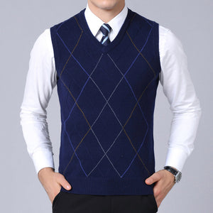 2019 New Fashion Brand Sweater For Mens Pullover Vest Slim Fit Jumpers Knitwear Plaid Autumn Korean Style Casual Men Clothes